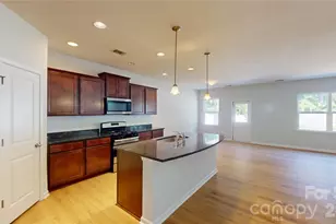 28 Pacolet Ln, Beaufort, SC 29906 - Photo 3