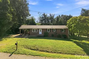 1021 S Caldwell Ave, Newton, NC 28658 - Photo 37