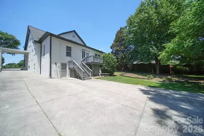610 Hawthorne Lane, Charlotte, NC 28204 - Photo 15