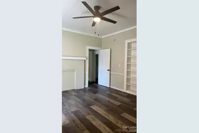 201 E 3rd Avenue, Gastonia, NC 28052 - Photo 3