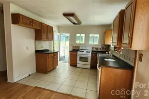 844 Connahetta St, Murphy, NC 28906 - Photo 9