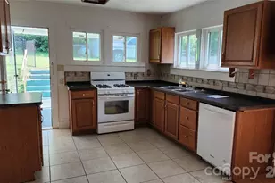844 Connahetta St, Murphy, NC 28906 - Photo 7