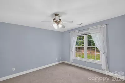 7940 Oakmont Court, Hickory, NC 28602 - Photo 37