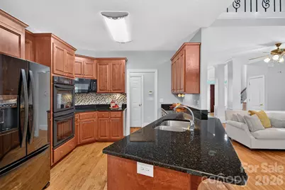7940 Oakmont Court, Hickory, NC 28602 - Photo 19