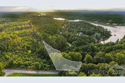 1207 Lake Vista Drive NE, Valdese, NC 28690 - Photo 1