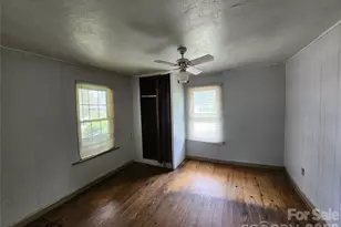 198 Fayetteville St, Asheville, NC 28806 - Photo 9