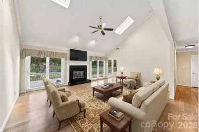 3823 Rock Bridge Drive NE, Conover, NC 28613 - Photo 9