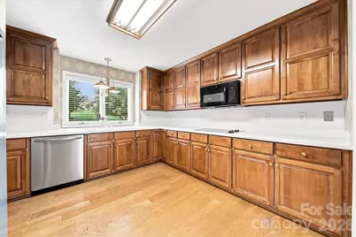 3823 Rock Bridge Drive NE, Conover, NC 28613 - Photo 17
