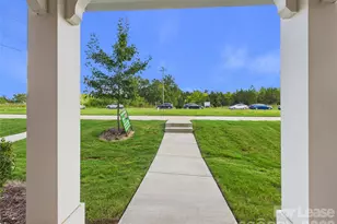 1414 Newell Towns Ln, Charlotte, NC 28262 - Photo 21