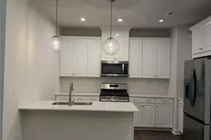 3340 Finchborough Ct, Charlotte, NC 28269 - Photo 5