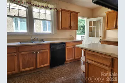 63 Westover Drive, Asheville, NC 28801 - Photo 9
