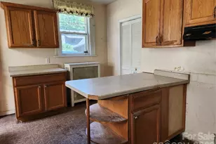 63 Westover Dr, Asheville, NC 28801 - Photo 7