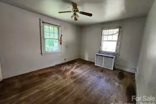 63 Westover Dr, Asheville, NC 28801 - Photo 15