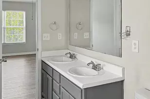 2717 Forest Grove Ct, Charlotte, NC 28269 - Photo 7
