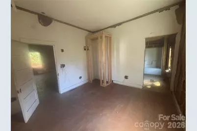 543 Salisbury Street, Wadesboro, NC 28170 - Photo 15