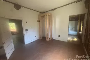543 Salisbury St, Wadesboro, NC 28170 - Photo 15