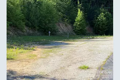 12348 US Hwy 19 Highway E, Spruce Pine, NC 28777 - Photo 11