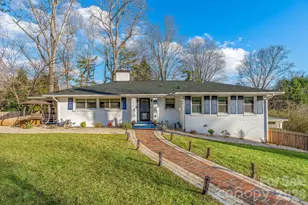 2 Bevlyn Dr, Asheville, NC 28803 - Photo 1