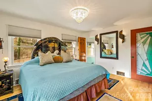 2 Bevlyn Dr, Asheville, NC 28803 - Photo 23