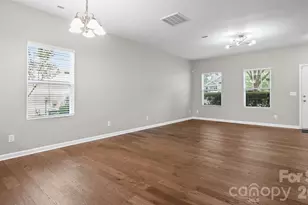 5310 Elessar Pl, Charlotte, NC 28212 - Photo 9