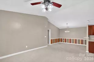 11232 Hyde Pointe Ct, Charlotte, NC 28262 - Photo 17