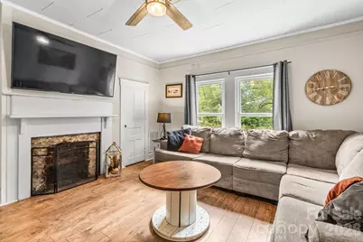 412 N 1st Avenue, Maiden, NC 28650 - Photo 7