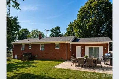 5220 Nevin Road, Charlotte, NC 28269 - Photo 9