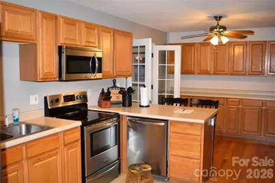 26 Chipmunk Ridge, Marion, NC 28752 - Photo 9