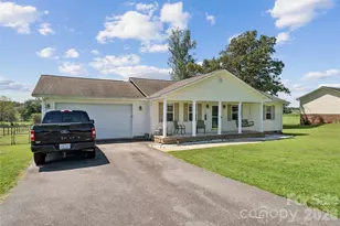 550 Stable Brook Ln, Taylorsville, NC 28681 - Photo 3