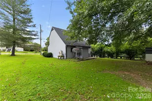 131 Spencer St, Clyde, NC 28721 - Photo 29