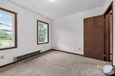 131 Spencer Street, Clyde, NC 28721 - Photo 23