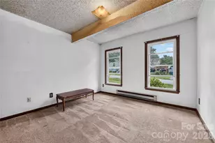 131 Spencer St, Clyde, NC 28721 - Photo 9
