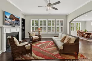 12323 Cherrybark Ln, Charlotte, NC 28278 - Photo 11