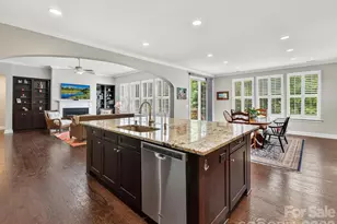 12323 Cherrybark Ln, Charlotte, NC 28278 - Photo 9