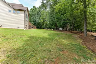 12323 Cherrybark Ln, Charlotte, NC 28278 - Photo 35