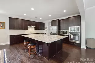 12323 Cherrybark Ln, Charlotte, NC 28278 - Photo 13