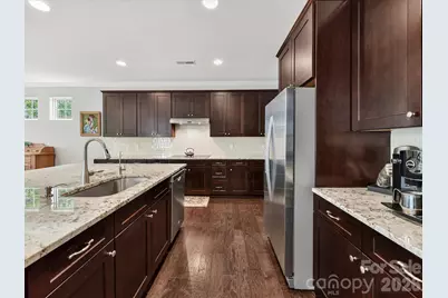 12323 Cherrybark Lane, Charlotte, NC 28278 - Photo 15