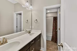 12323 Cherrybark Ln, Charlotte, NC 28278 - Photo 25