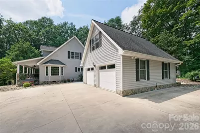 846 Old US 221 Highway S, Marion, NC 28752 - Photo 9