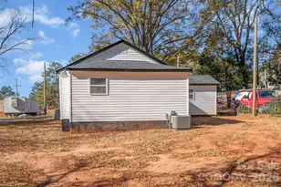 925 Dunlap Roddey Rd, Rock Hill, SC 29730 - Photo 21