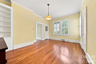 433 N Cedar St, Lincolnton, NC 28092 - Photo 17