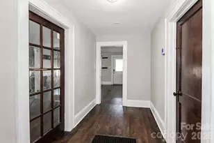 401 N Oakland Ave, Statesville, NC 28677 - Photo 11