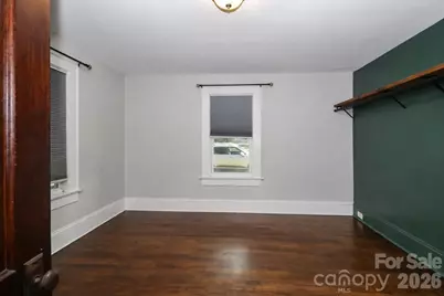 401 N Oakland Avenue, Statesville, NC 28677 - Photo 19