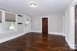 401 N Oakland Ave, Statesville, NC 28677 - Photo 7