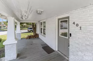 401 N Oakland Ave, Statesville, NC 28677 - Photo 5