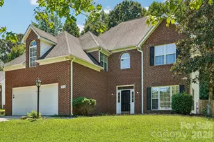 1916 Wilrose Pl, Matthews, NC 28105 - Photo 3