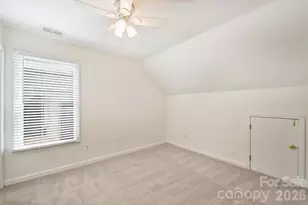 1912 Dearmon Dr, Charlotte, NC 28205 - Photo 11