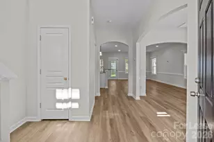 19601 Denae Lynn Dr, Cornelius, NC 28031 - Photo 5