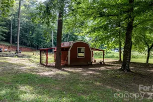 100 Goose Creek Rd, Marion, NC 28752 - Photo 33