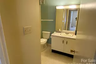 1323 Queens Rd, Charlotte, NC 28207 - Photo 9